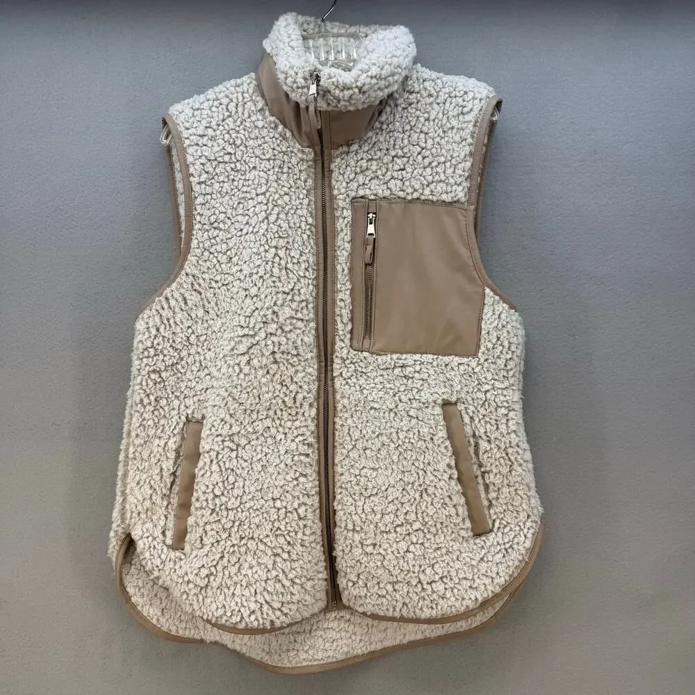 Abercrombie & Fitch Sherpa Vest Women's M Soft A&F Collection Tan Beige Cozy NWT - Picture 1 of 12